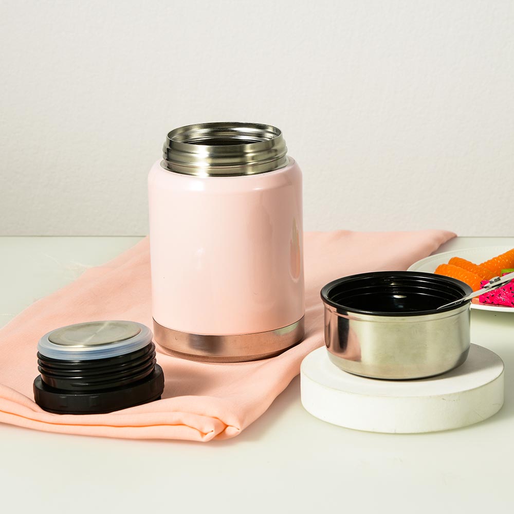 thermos food jar with spoon